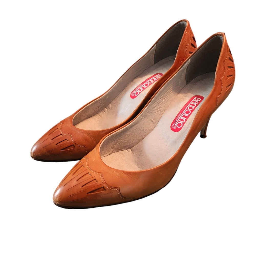 Vintage- Made in Italy- Bandolino Heels- 7N
